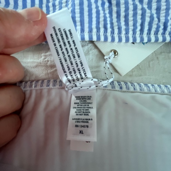 VINEYARD VINES | XLg | Seersucker & Ruffles! | NWT - Picture 7 of 12